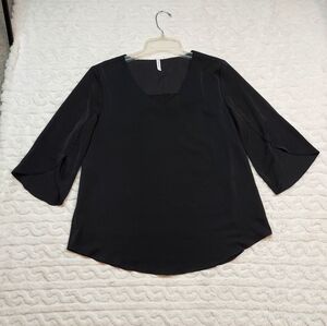 Taohuadao Black V Neck 3/4 Sleeve Top Size L